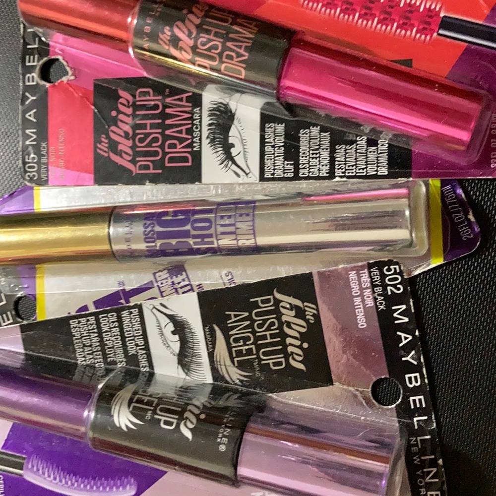Mascara